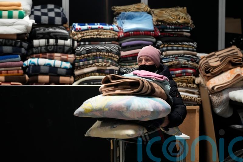 Ukrainian refugees encouraged to find jobs as war exodus slows
