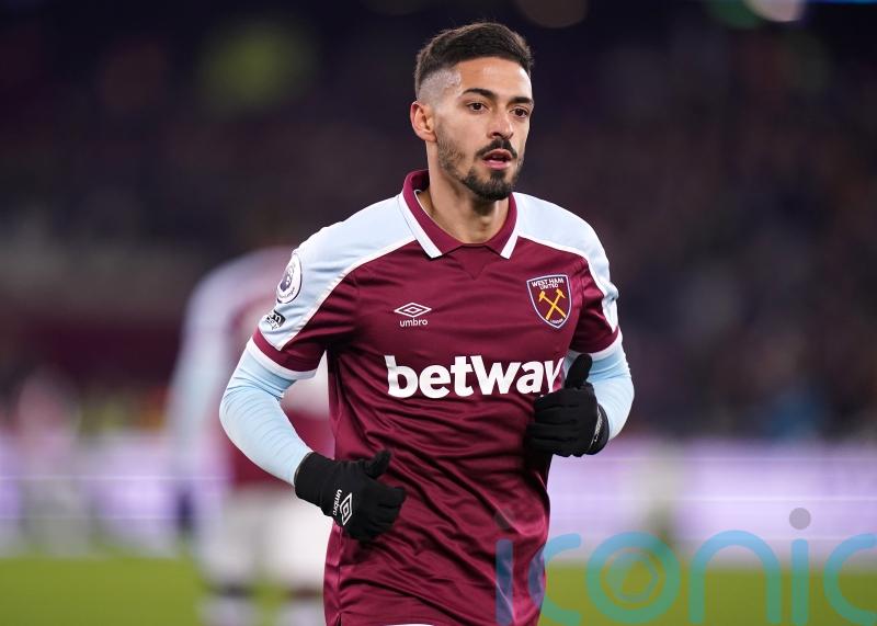 West Ham’s Manuel Lanzini escapes car crash with no injuries
