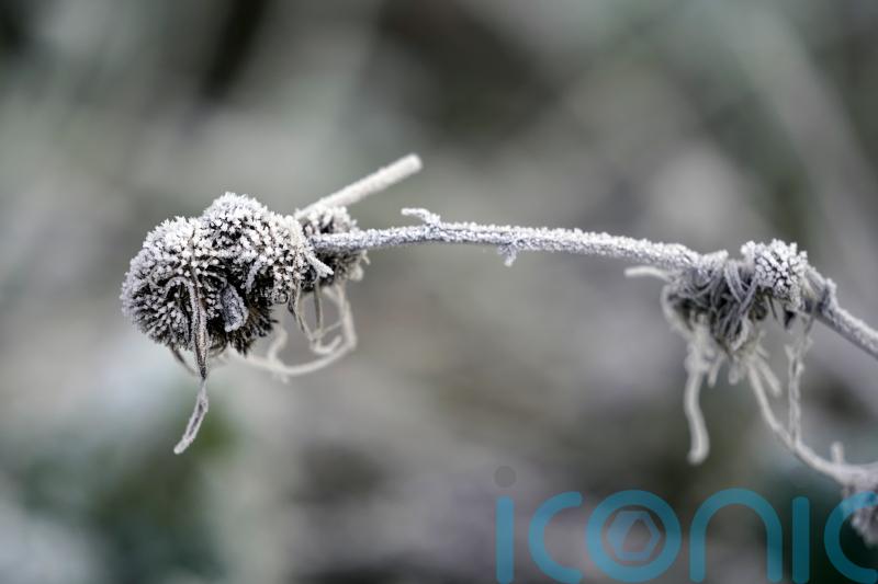 UK braced for more wintry weather as temperatures set to plunge to minus 6C