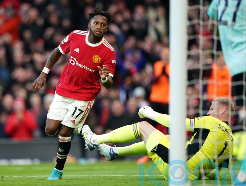 Fred rescues draw as Manchester United struggle against Leicester