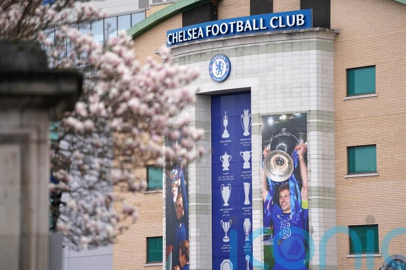 Cleveland Cavaliers owner Dan Gilbert part of Ricketts family bid for Chelsea