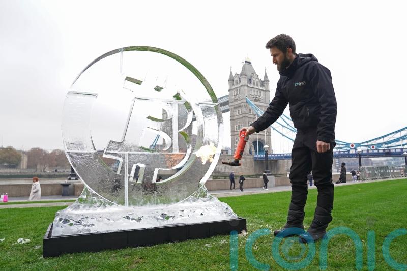Government unveils plans to let Britons pay with crypto money