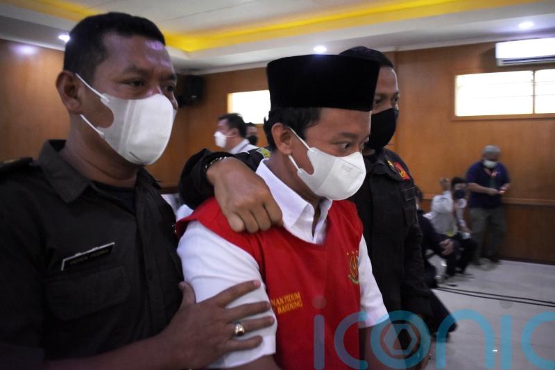Headteacher in Indonesia sentenced to death for raping 13 girls