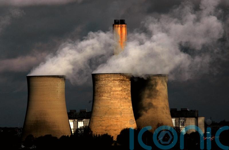 UK emissions data should be published alongside economic growth figures, say MPs