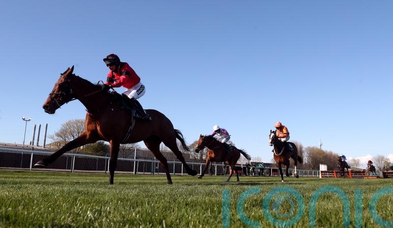 Ahoy Senor and Bravemansgame all set for Aintree rematch