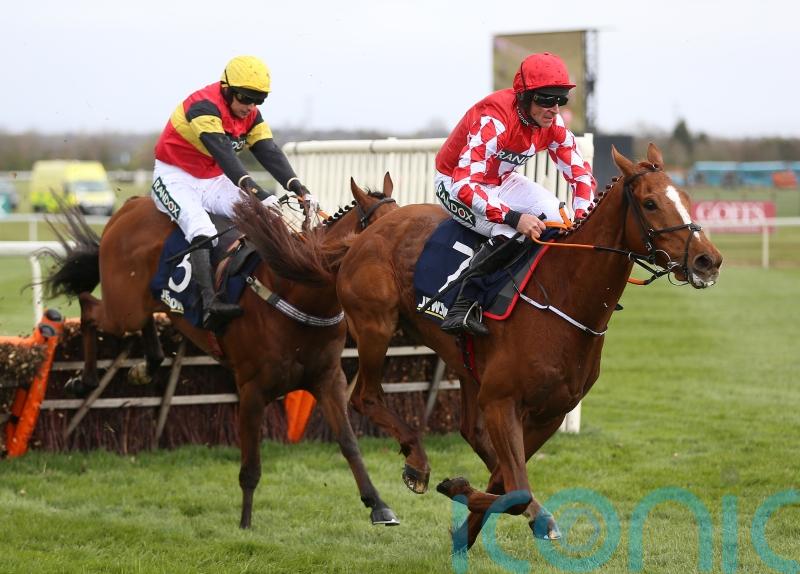 Knight Salute lands dramatic Juvenile Hurdle after stewards’ inquiry