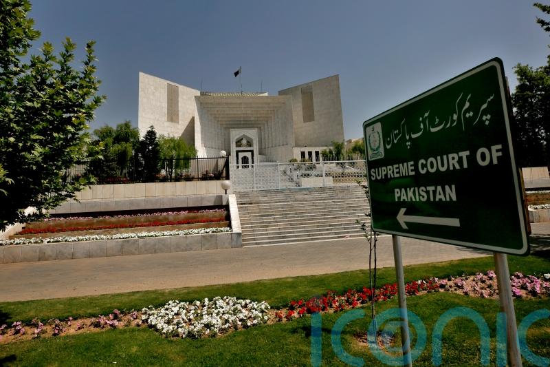 Pakistan’s top court to rule on political crisis