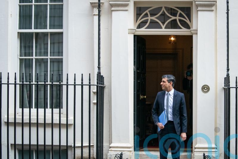 Sunak admits having US green card while in office amid fury at non-dom wife