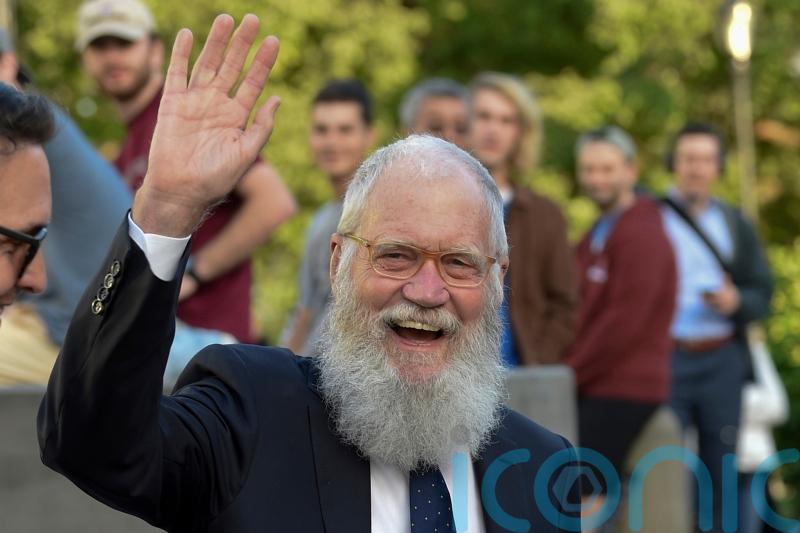 David Letterman thanks hospital following treatment for fall