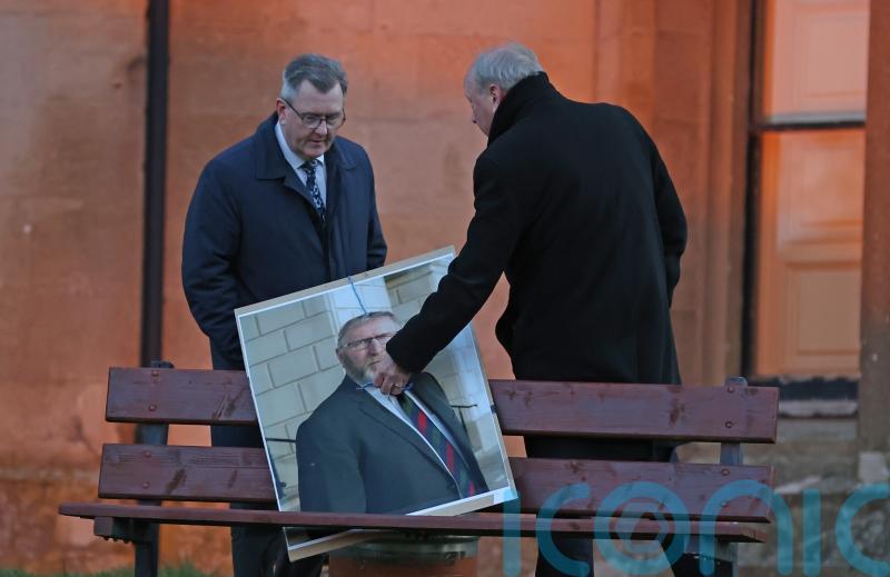 Beattie slams ‘mindless idiots’ who placed noose on election poster