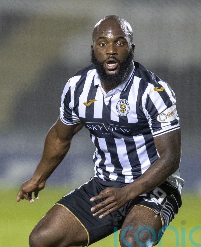 Dagenham keep play-off hopes alive with victory at Bromley