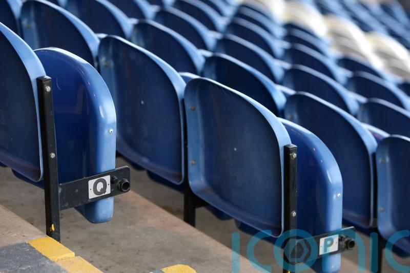 Promotion hopefuls Stockport sweep Southend aside in five-goal victory
