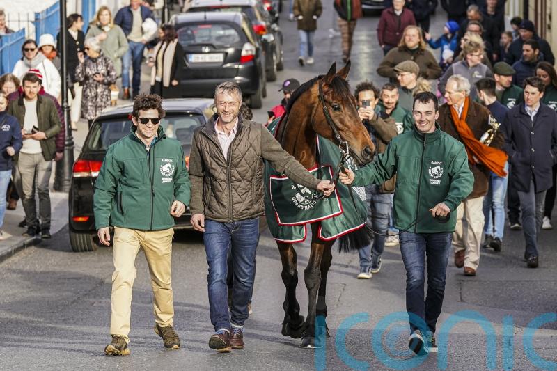 Grand National heroes soak up homecoming atmosphere