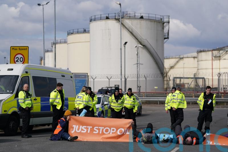 Downing Street condemns ‘guerrilla tactics’ of oil protesters