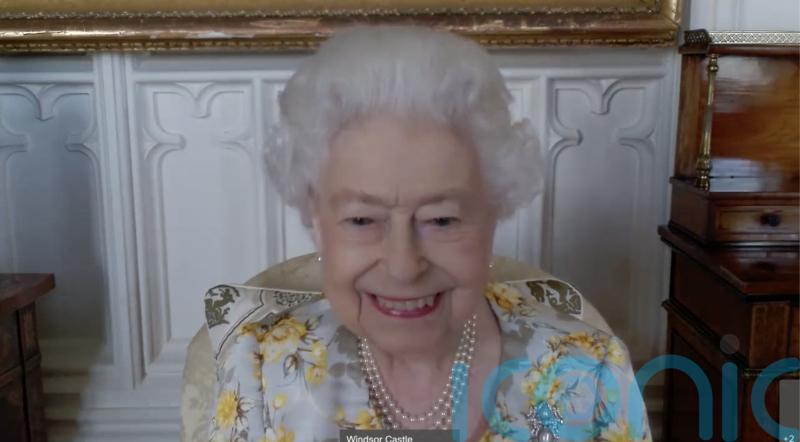 Queen’s personal adviser became her hairdresser during lockdown, book reveals