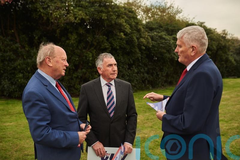 Wells resigns from DUP as he urges voters to back TUV candidate