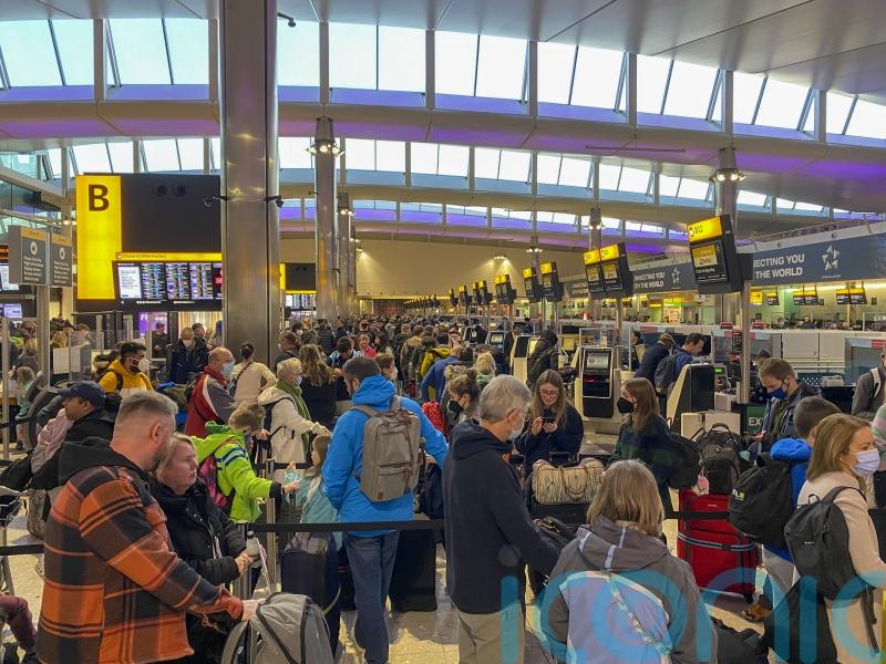 Consumer group wants airlines fined over flight chaos