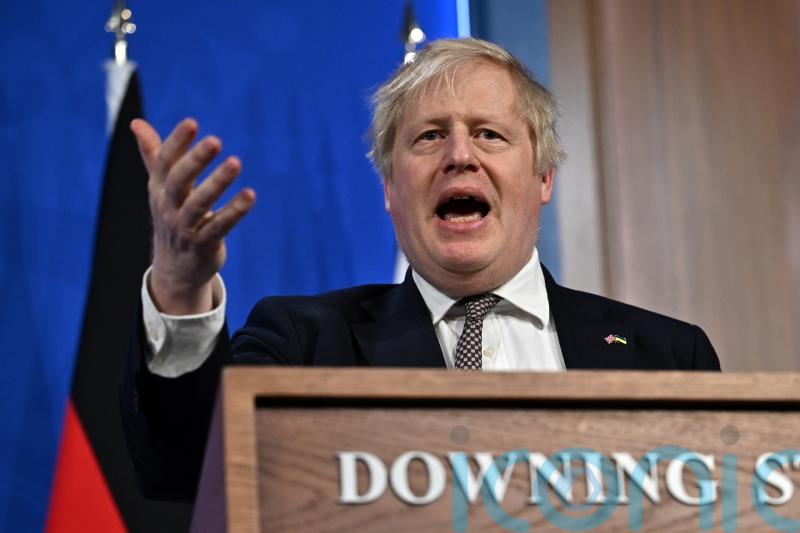 Asylum seekers expected to be flown to Rwanda for processing in Government plans