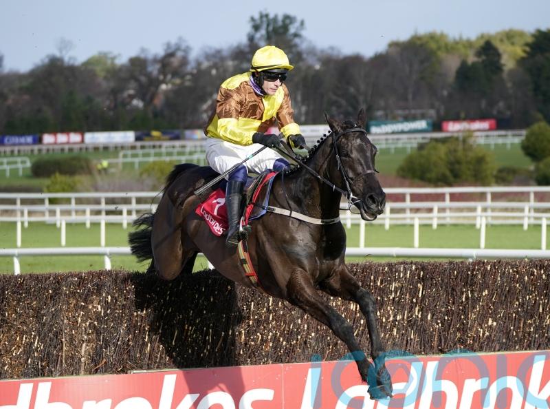 Galopin Des Champs cruises to Grade One Gold at Fairyhouse