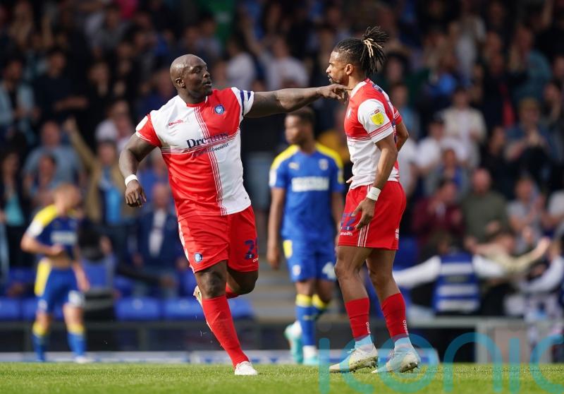 Substitute Adebayo Akinfenwa heads Wycombe equaliser to earn point at Wimbledon