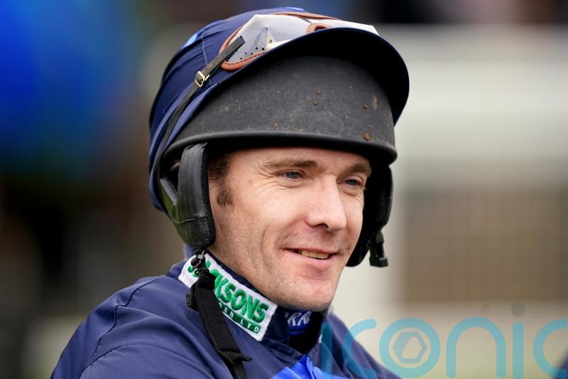 Scudamore doubles up as Hughes creeps ever closer at Fakenham