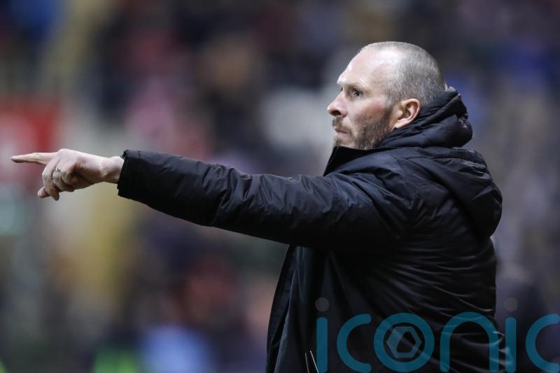 Michael Appleton hails ‘outstanding’ Lincoln display in Cheltenham victory