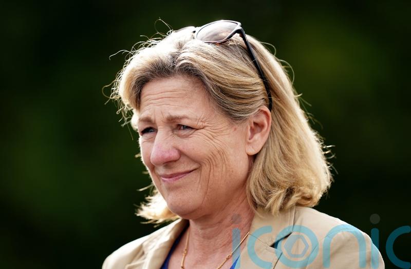 Johnson Houghton eyeing Listed aim for Suzy’s Shoes