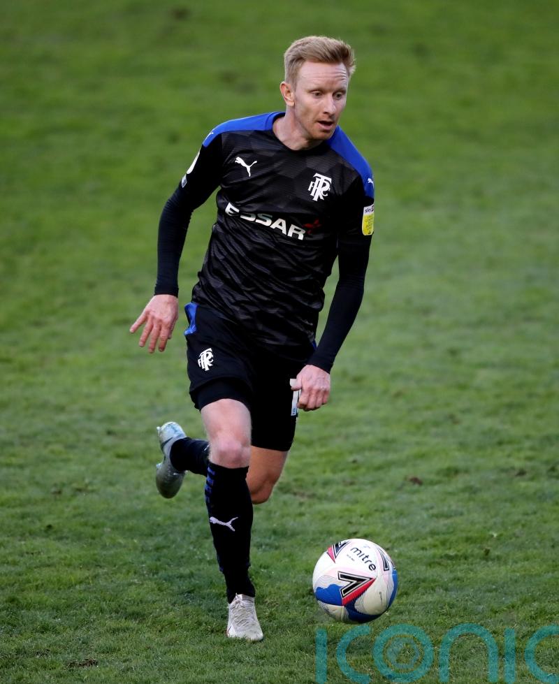 St Johnstone midfielder Ali Crawford insists pressure is on Dundee