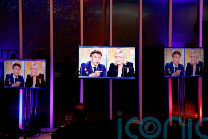 French presidential candidates enter final day of campaign