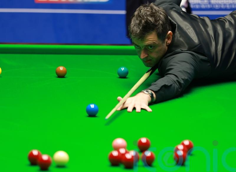 Ronnie O’Sullivan moves to brink of World Championship quarter-finals