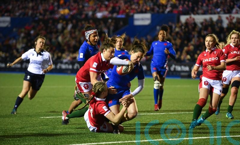 France Women keep up Grand Slam bid with comfortable win over Wales