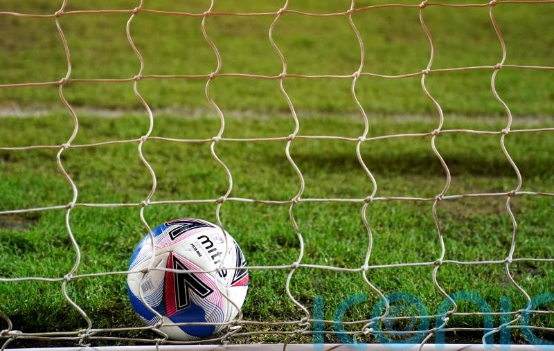 Hibernian make winning start after sacking of Shaun Maloney