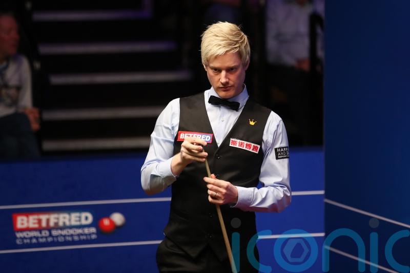 Neil Robertson fights back against Jack Lisowski in crunch clash at Crucible