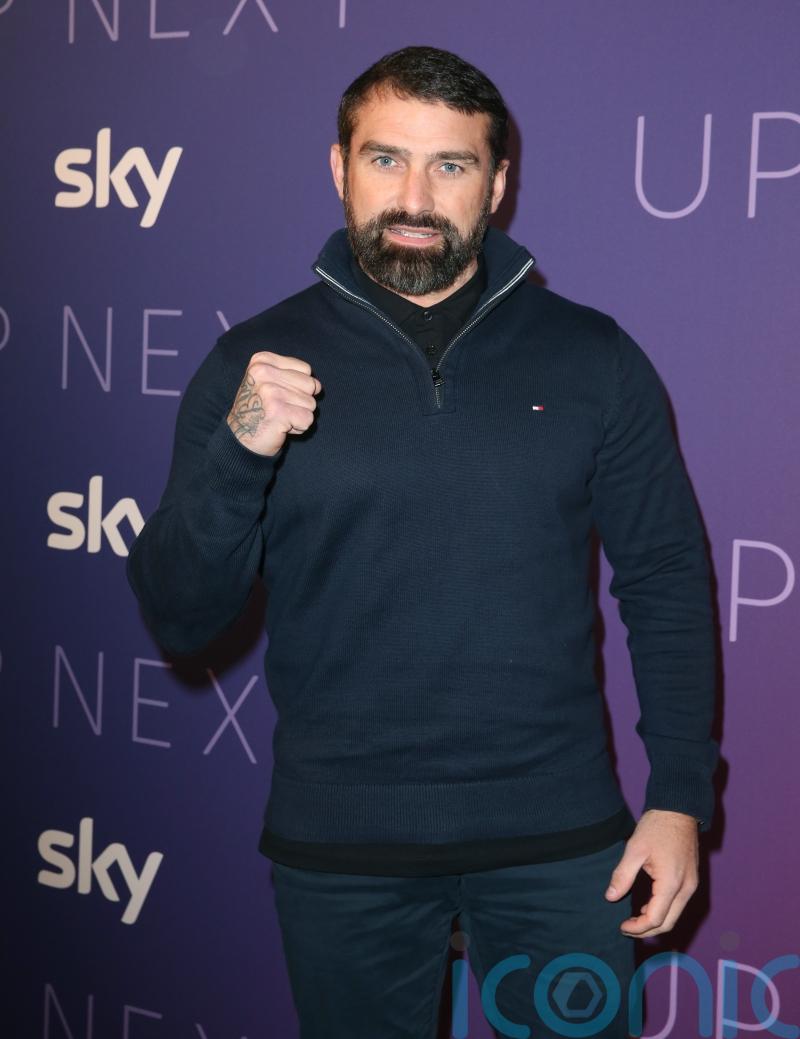 Ant Middleton joins Ashley Cain during ultra-marathon in honour of late daughter