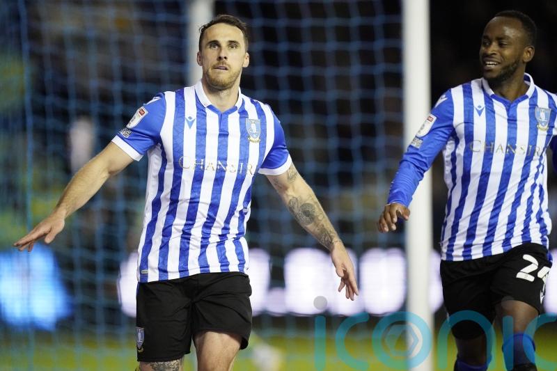 Lee Gregory’s treble sends Sheffield Wednesday closer to play-off place