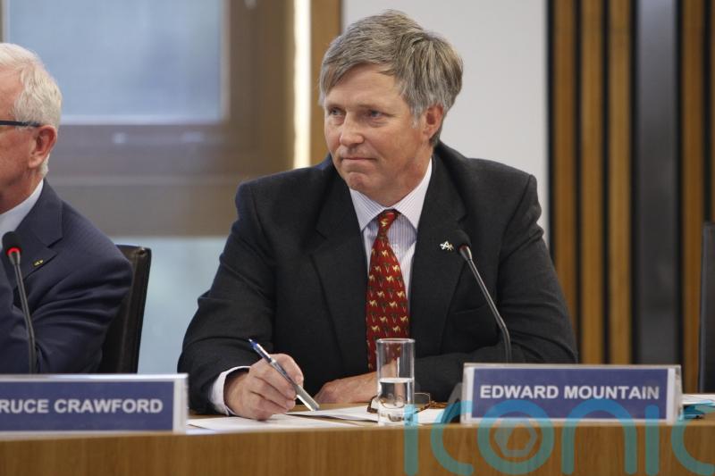 MSP unveils bowel cancer diagnosis and urges Scots to get tested