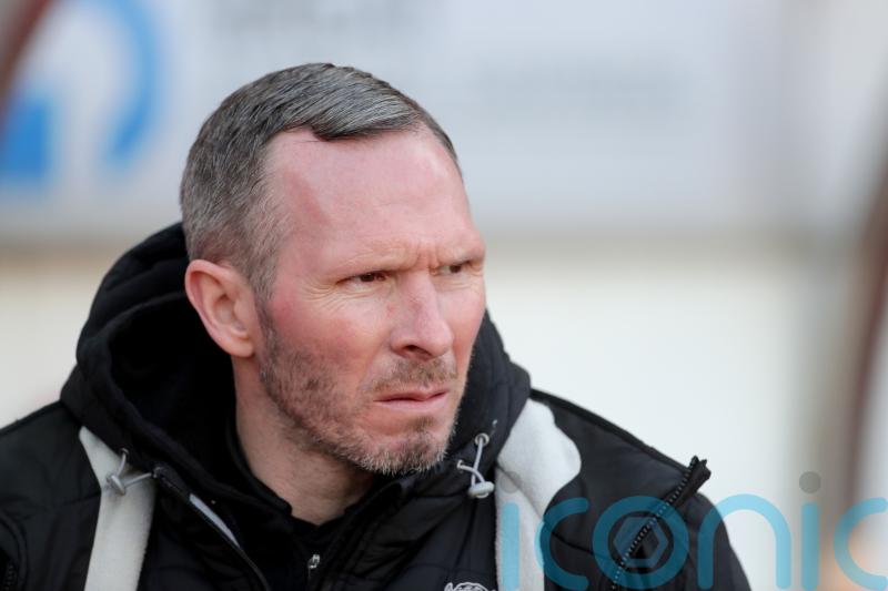 Michael Appleton urging men to check themselves for testicular cancer