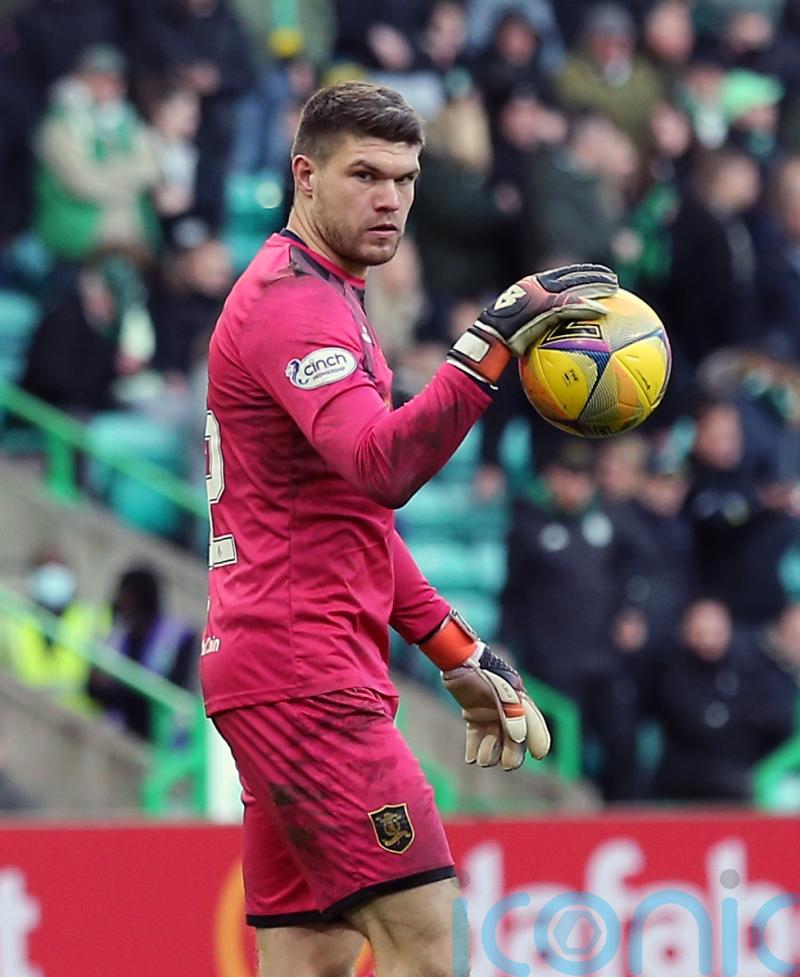 Max Stryjek suspended as Livingston take on Hibernian