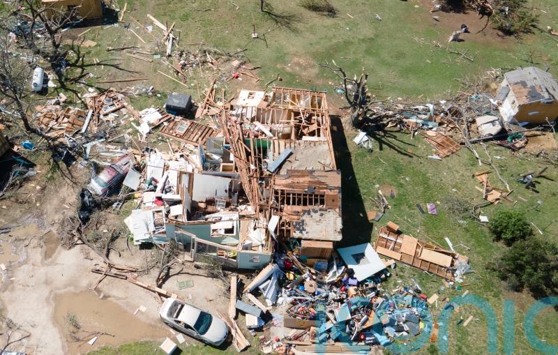 Kansas tornado generated 165mph winds as it destroyed homes