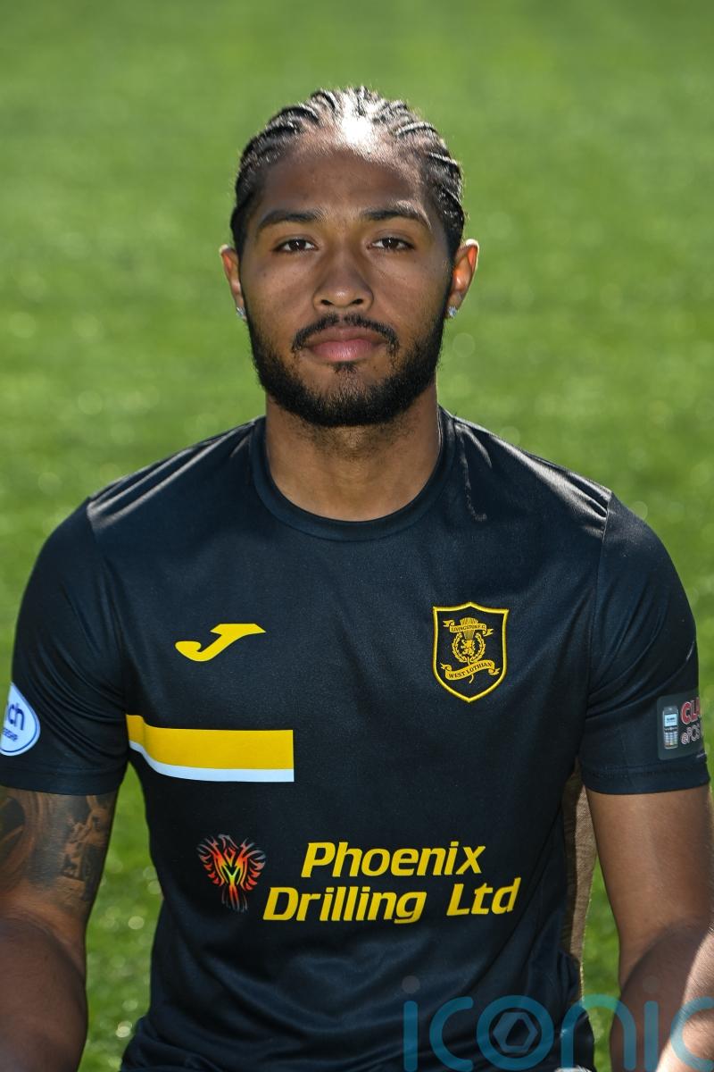 Harry Panayiotou earns point for Aldershot with late leveller at Maidenhead