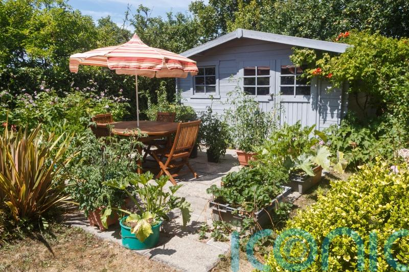 5 of the best parasols for your garden