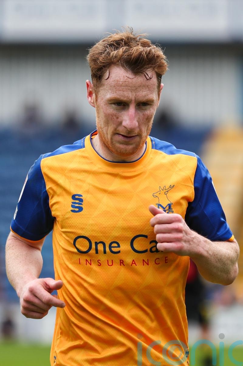 Stephen Quinn to be assessed as Mansfield get ready to take on Forest Green