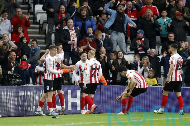 Ross Stewart gives Sunderland narrow play-off advantage over Sheffield Wednesday