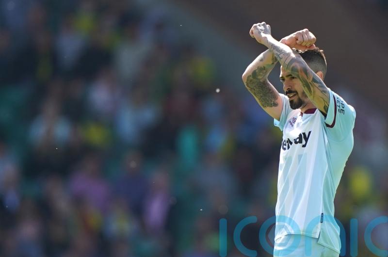 West Ham hammer Norwich to stay in hunt for Premier League top-six spot