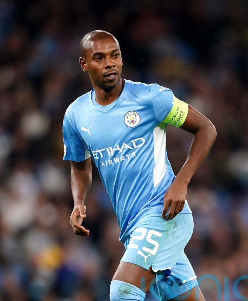 Fernandinho: Man City winning Premier League this season would be extra sweet