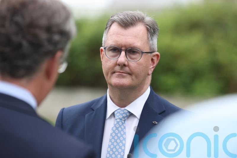 Jeffrey Donaldson to make position on Stormont seat clear ‘before end of week’