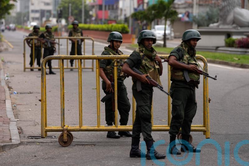 Sri Lanka orders troops to shoot those involved in violence