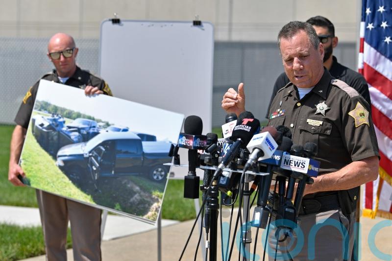 Sheriff: Alabama inmate and prison officer were prepared for a shoot-out