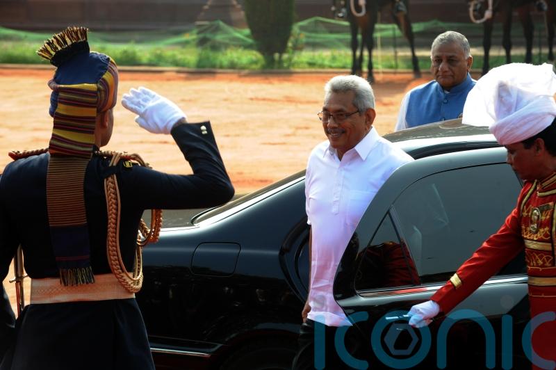 Sri Lankan president vows to shed powers and appoint prime minister