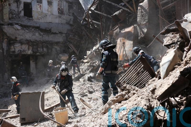 Kremlin warns of retaliation after Finland seeks to join Nato